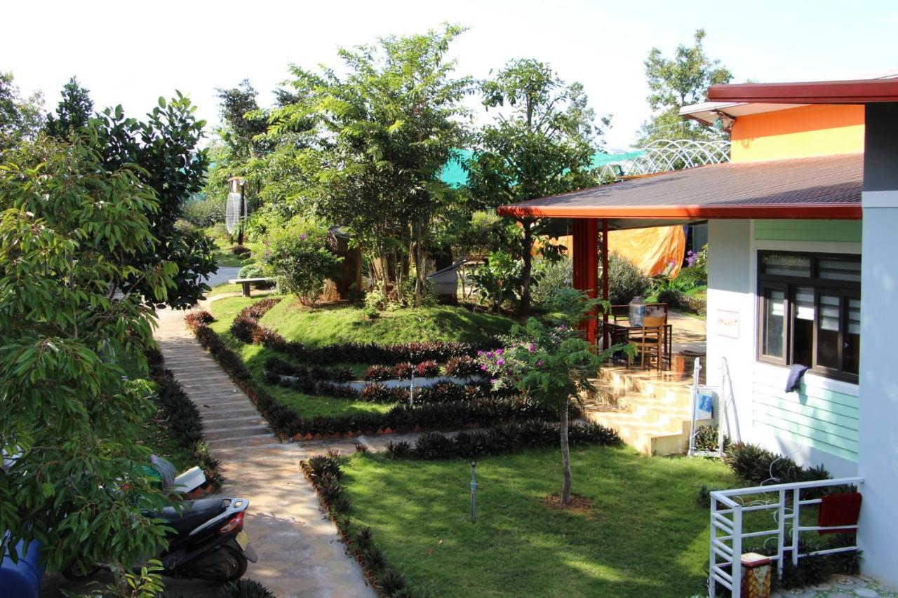 Bobbyfarm Apartment Gia Nghia Luaran gambar