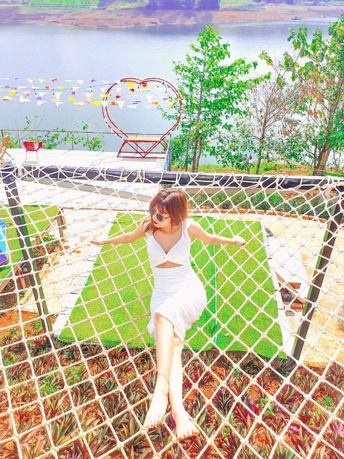 Bobbyfarm Apartment Gia Nghia Luaran gambar